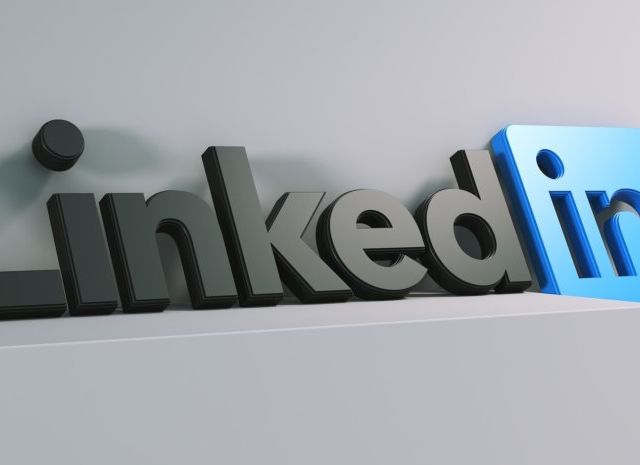 5 Tips To Make The Most Of Your LinkedIn Profile Photo